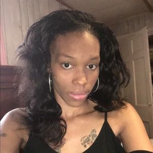 Meet your Posher, Eraina